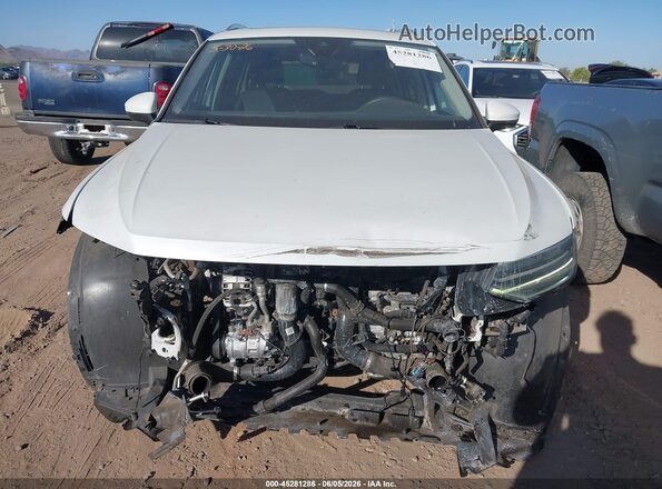 3VVNB7AX2PM035653 2023 VOLKSWAGEN TIGUAN White Rear interior view