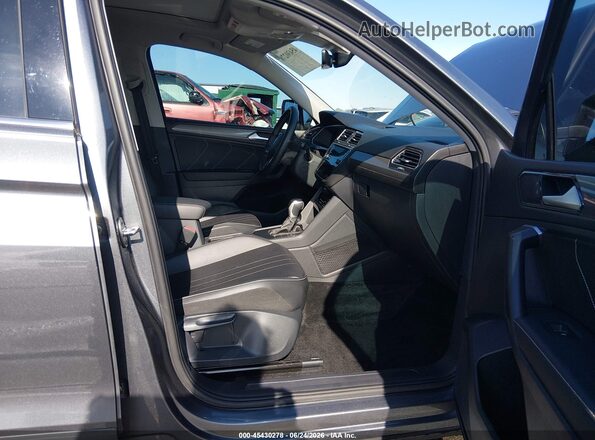 3VVNB7AX6PM128420 2023 VOLKSWAGEN TIGUAN Gray Widok wnętrza z przodu