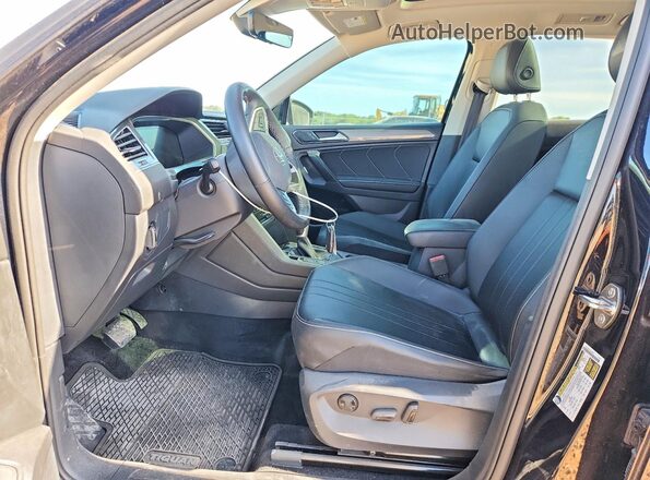 3VVNB7AX7RM187379 2024 VOLKSWAGEN TIGUAN Black Widok wnętrza z przodu