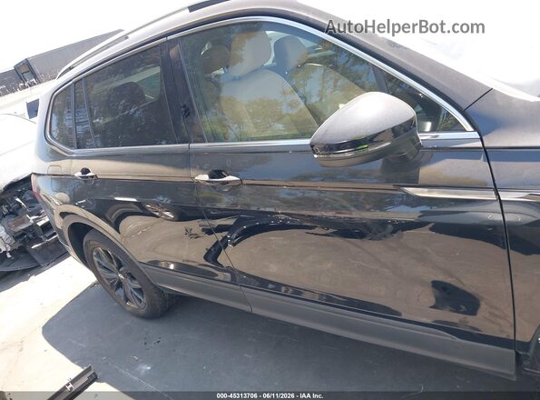 3VVNB7AX8RM075514 2024 VOLKSWAGEN TIGUAN Black Widok wnętrza 360 stopni