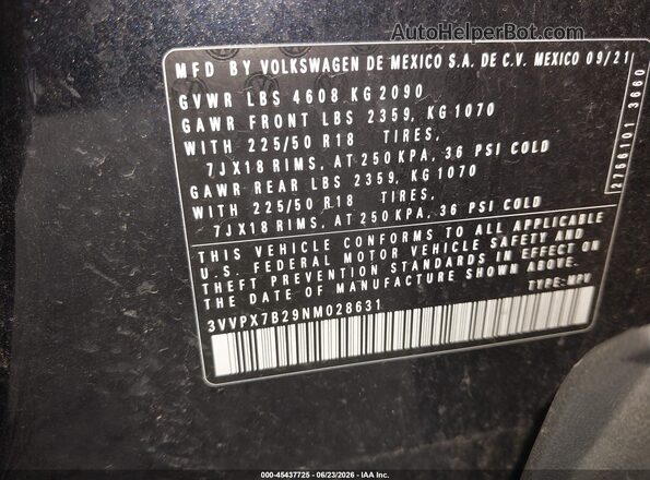 3VVPX7B29NM028631 2022 VOLKSWAGEN TAOS Black Widok komory silnika
