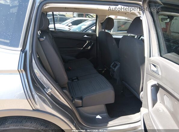 3VVRB7AX4PM065321 2023 VOLKSWAGEN TIGUAN Gray VIN კოდის სტიკერის ხედი