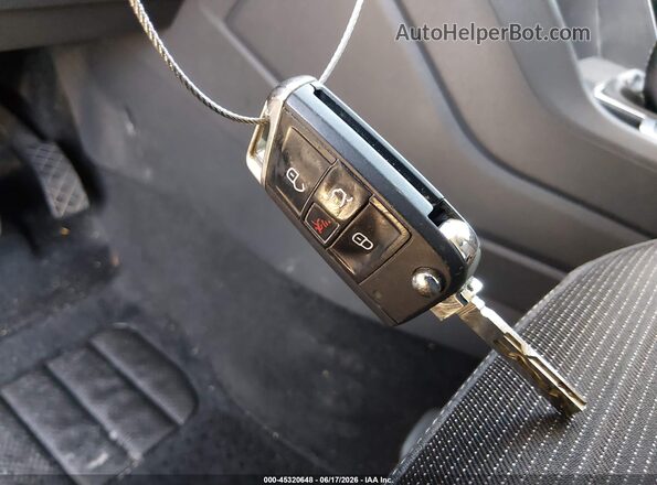 3VVRB7AX4PM065321 2023 VOLKSWAGEN TIGUAN Gray წინა პანელის ხედი