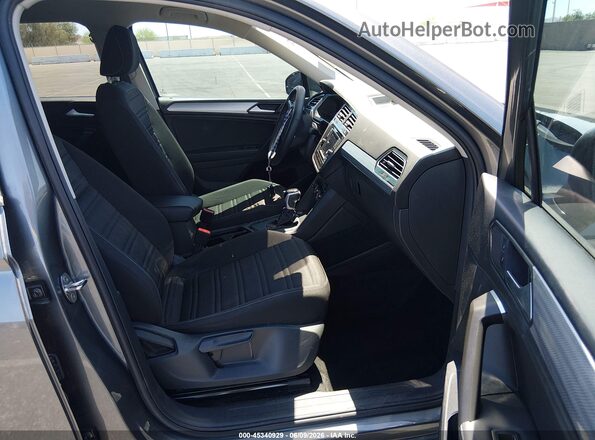 3VVRB7AX5RM035926 2024 VOLKSWAGEN TIGUAN Gray Սալոնի դիմացի տեսք