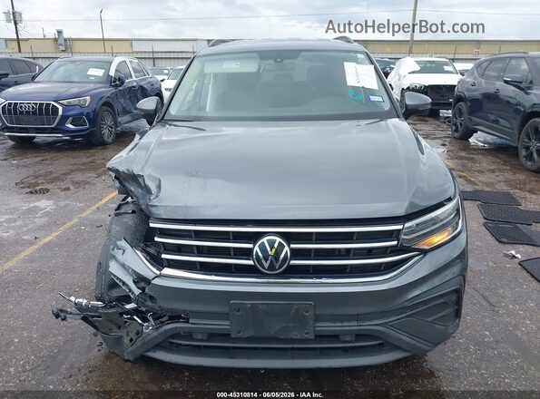 3VVRB7AX6PM070326 2023 VOLKSWAGEN TIGUAN Gray Vista del cuadro de instrumentos