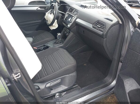 3VVRB7AX6PM070326 2023 VOLKSWAGEN TIGUAN Gray Vista interior delantera