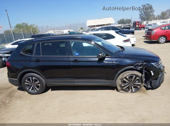 3VVRB7AX6RM113324 2024 VOLKSWAGEN TIGUAN Black Widok wnętrza z tyłu