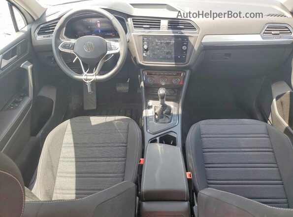 3VVRB7AX6RM227405 2024 VOLKSWAGEN TIGUAN White წინა პანელის ხედი