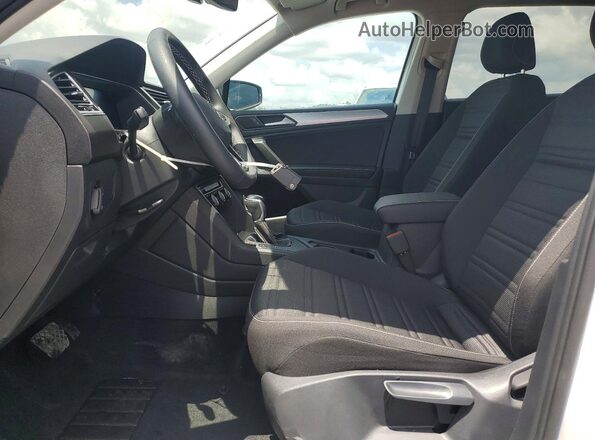 3VVRB7AX6RM227405 2024 VOLKSWAGEN TIGUAN White წინა სალონის ხედი