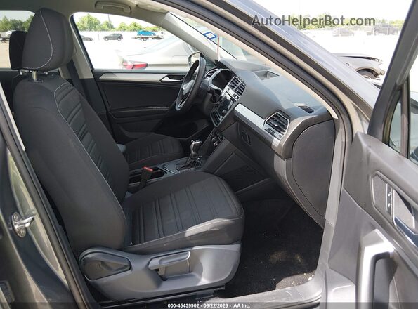 3VVRB7AX9RM036089 2024 VOLKSWAGEN TIGUAN Gray Սալոնի դիմացի տեսք