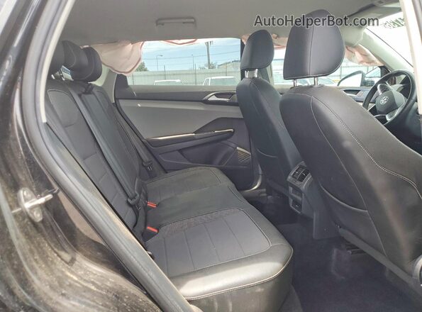 3VVRX7B22NM036742 2022 VOLKSWAGEN TAOS Black Սալոնի հետևի տեսք