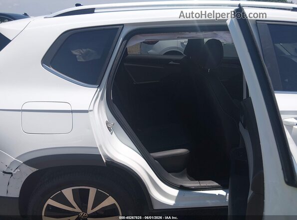 3VVRX7B24NM007159 2022 VOLKSWAGEN TAOS White VIN կոդի պիտակի տեսք