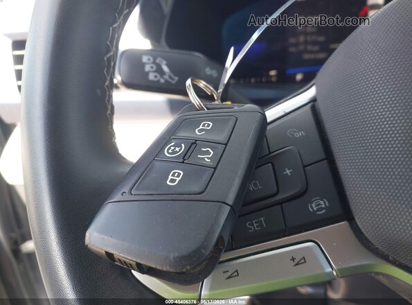 3VVRX7B25NM098202 2022 VOLKSWAGEN TAOS Gray Առջևի վահանակի տեսք