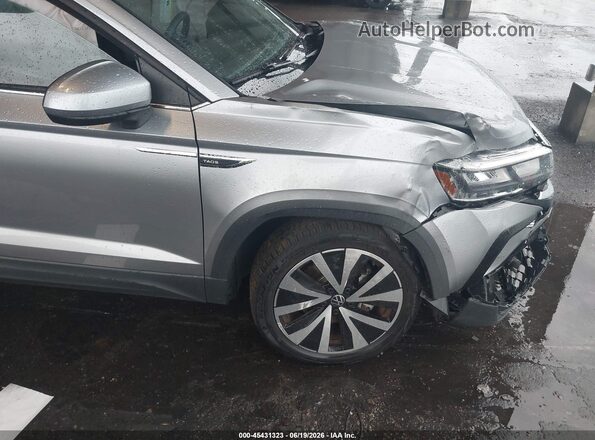 3VVRX7B27NM099870 2022 VOLKSWAGEN TAOS Gray Вид спереду