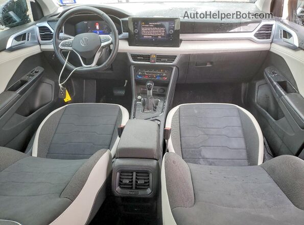 3VVSC7B22SM011154 2025 VOLKSWAGEN TAOS Black Widok deski rozdzielczej