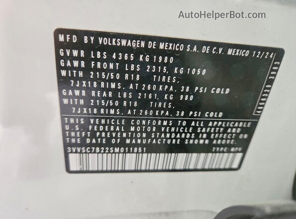 3VVSC7B22SM011851 2025 VOLKSWAGEN TAOS White Vista del compartimento del motor