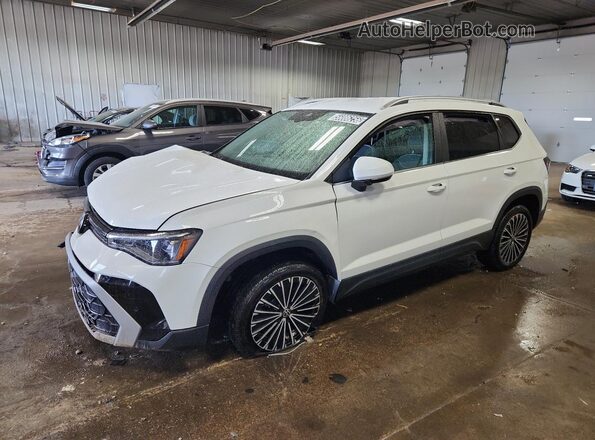 3VVSC7B26TM010171 2026 VOLKSWAGEN TAOS White 