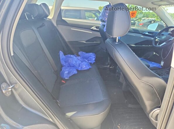 3VVSX7B22PM327133 2023 VOLKSWAGEN TAOS Gray Rear interior view