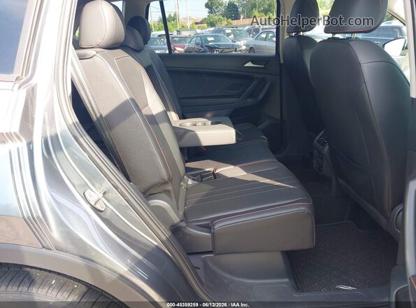 3VVTB7AX9RM232555 2024 VOLKSWAGEN TIGUAN Gray Widok naklejki z numerem VIN