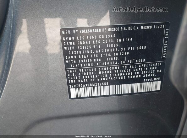 3VVTB7AX9RM232555 2024 VOLKSWAGEN TIGUAN Gray Widok komory silnika