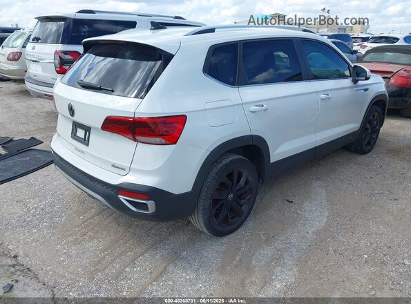 3VVTX7B20NM033165 2022 VOLKSWAGEN TAOS White Հետևի աջ