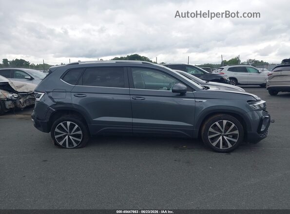 3VVTX7B26NM058930 2022 VOLKSWAGEN TAOS Gray Vista interior trasera
