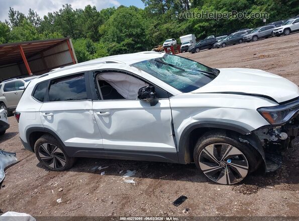 3VVUC7B24TM021467 2026 VOLKSWAGEN TAOS White Widok zestawu wskaźników