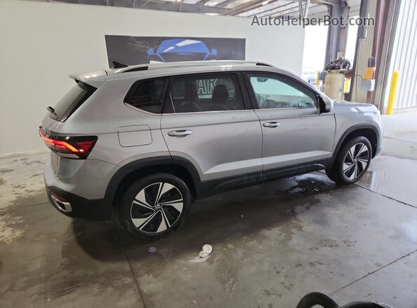 3VVUC7B25TM065610 2026 VOLKSWAGEN TAOS Silver 