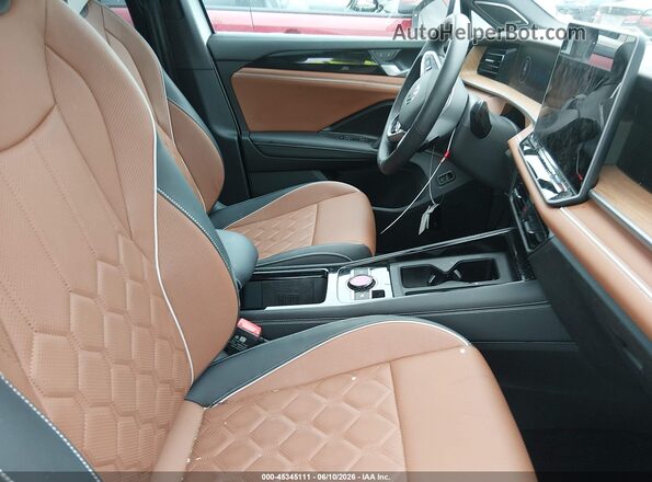 3VVUW7RM1TM039911 2026 VOLKSWAGEN TIGUAN White წინა სალონის ხედი