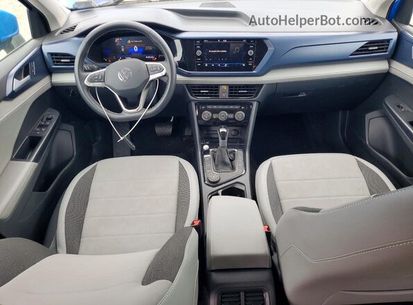 3VVUX7B24RM030456 2024 VOLKSWAGEN TAOS Blue Вид панелі приладів
