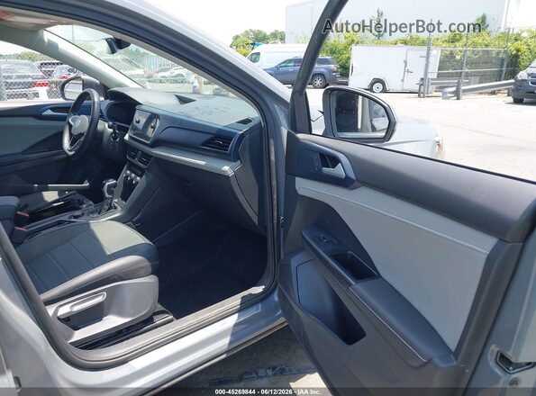 3VVUX7B25RM030482 2024 VOLKSWAGEN TAOS Gray Vista interior delantera