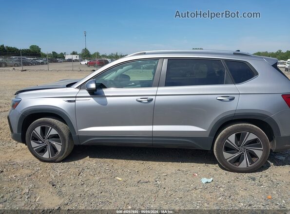3VVUX7B28PM353776 2023 VOLKSWAGEN TAOS Серебряный Панорамный вид салона 360°