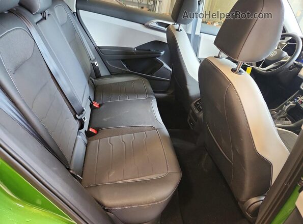 3VVVC7B2XSM043170 2025 VOLKSWAGEN TAOS Зеленый Вид задних сидений