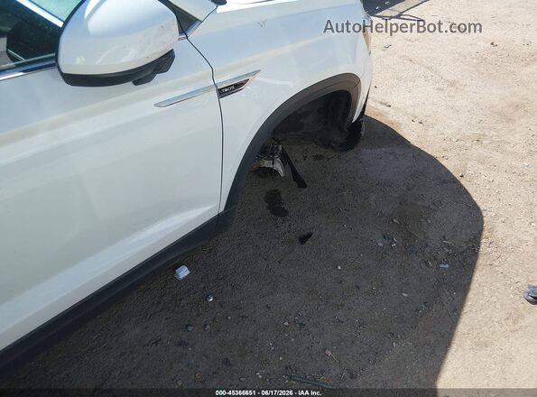 3VVVX7B20RM054791 2024 VOLKSWAGEN TAOS White Front view
