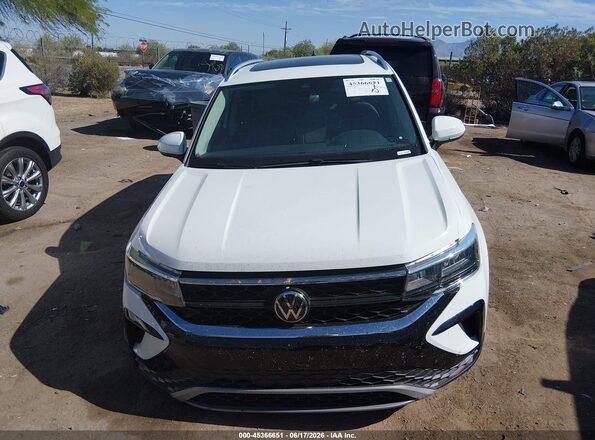 3VVVX7B20RM054791 2024 VOLKSWAGEN TAOS White Instrument cluster view