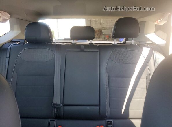 3VVYX7B28NM051547 2022 VOLKSWAGEN TAOS White Հետևի նստատեղերի տեսք