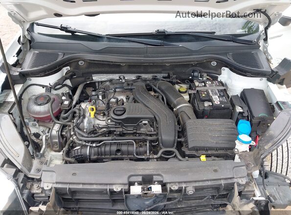 3VVYX7B29PM300196 2023 VOLKSWAGEN TAOS White Vista trasera