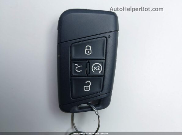 3VVYX7B29PM300196 2023 VOLKSWAGEN TAOS White Vista del salpicadero