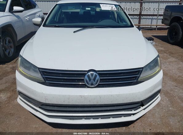3VW167AJ4HM339000 2017 VOLKSWAGEN JETTA Белый Вид панели приборов
