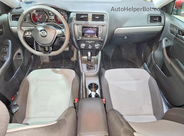 3VW2B7AJ0HM389750 2017 VOLKSWAGEN JETTA Burgundy Вид панелі приладів