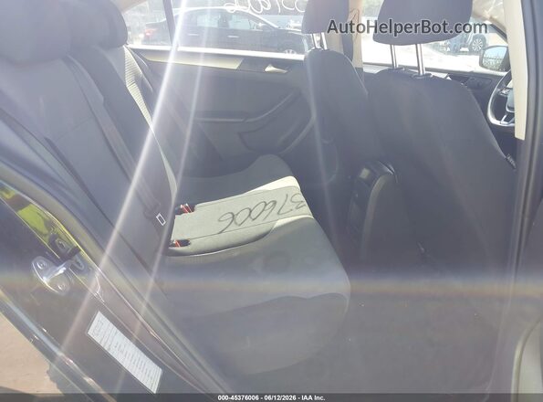 3VW2B7AJ4HM370165 2017 VOLKSWAGEN JETTA Black VIN կոդի պիտակի տեսք