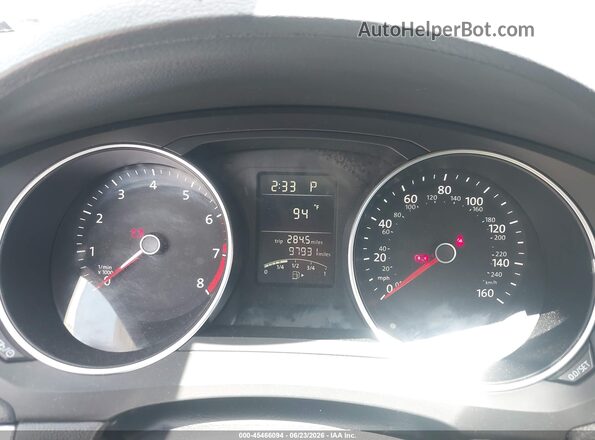 3VW2B7AJ4HM392666 2017 VOLKSWAGEN JETTA Gray Vista de los asientos traseros