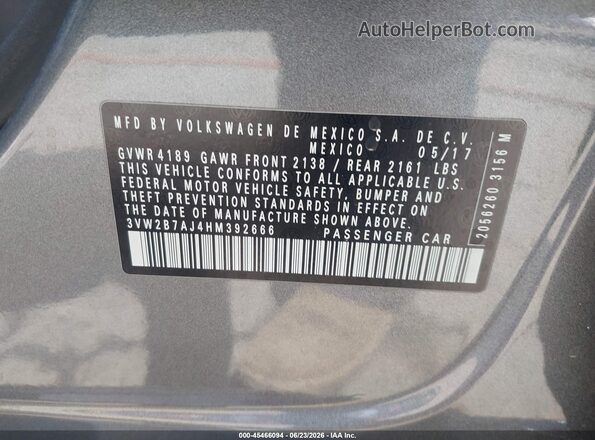 3VW2B7AJ4HM392666 2017 VOLKSWAGEN JETTA Gray Vista del compartimento del motor