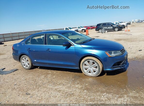 3VW2B7AJ5HM234059 2017 VOLKSWAGEN JETTA Blue Rear interior view