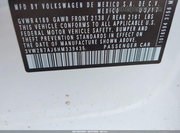 3VW2B7AJ6HM339435 2017 VOLKSWAGEN JETTA Белый Вид подкапотного пространства