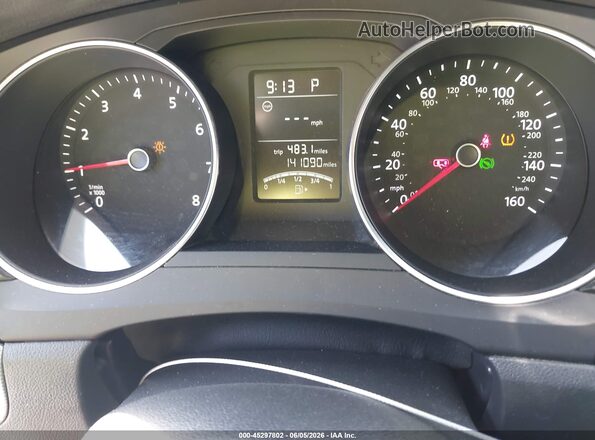 3VW2B7AJ6JM208737 2018 VOLKSWAGEN JETTA White Vista de los asientos traseros