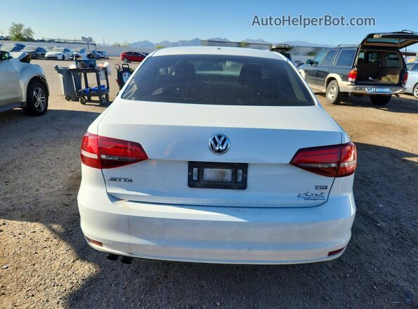 3VW2B7AJ7HM334891 2017 VOLKSWAGEN JETTA Белый Вид сзади