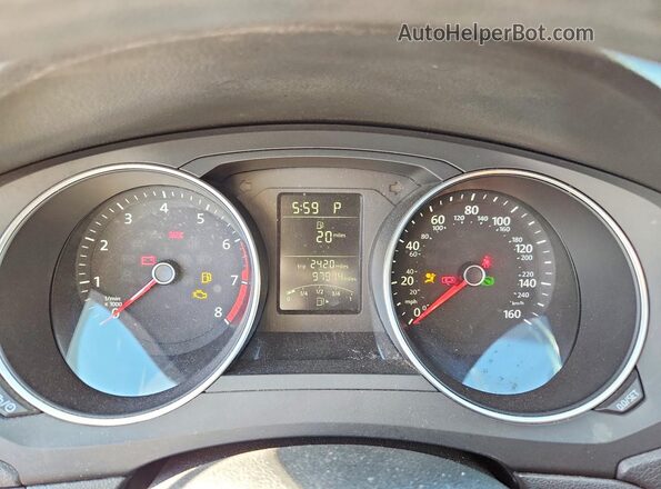 3VW2B7AJ7HM334891 2017 VOLKSWAGEN JETTA Белый Вид щитка приборов