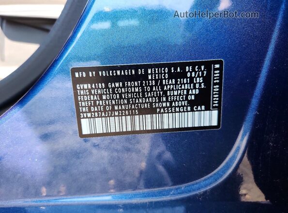 3VW2B7AJ7JM226115 2018 VOLKSWAGEN JETTA Blue ძრავის განყოფილების ხედი