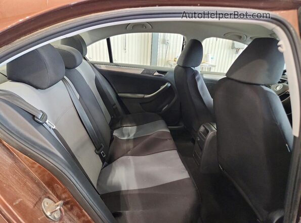 3VW2B7AJXHM409308 2017 VOLKSWAGEN JETTA Brown 